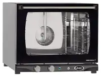 Конвекционная печь UNOX XFT 133 серии LineMiss предназначена для приготовления различных блюд, выпечки хлебобулочных и к