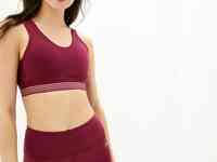 Топ спортивный black limba