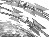 Плоское колючее ленточное заграждение