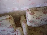 Диван и 2 кресла Румыния, фотография 6