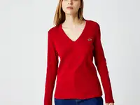 Женская футболка lacoste с v-образным вырезом