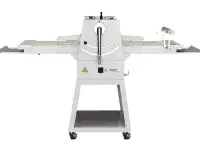 Тестораскаточная машина Apach Bakery Line ASH6001000 используется на предприятиях общественного питания и торговли для