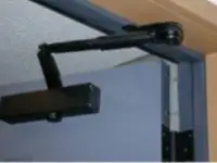 Ремонт пластиковых окон и дверей, фотография 3