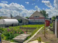 Продам уютный двор в черте города, Ул. Бажова д.163А, фотография 12