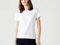 Женская футболка lacoste slim fit