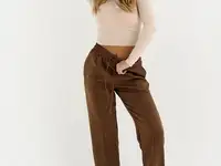 Повседневные коричневые брюки