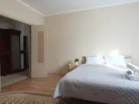 2-х комн.кв с 2-мя кроватями и раскладным диваном в центре, фотография 6