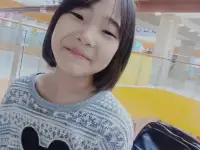 Здравствуйте,мы ищем работу: промоутер или расклейкщик объявления.12 лет.График гибкий., фотография 2