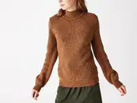 Женский свитер lacoste