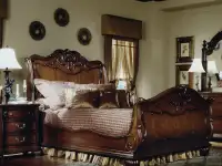 Эксклюзивная деревянная мебель и предметы интерьера из массива красного дерева