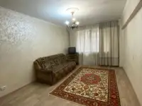 Сдаем улучшенную двухкомнатную квартиру, ул. Серикова 19, фотография 3