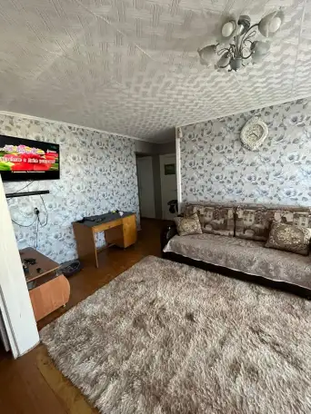 Продаётся 3 комнатная квартира, фотография 2