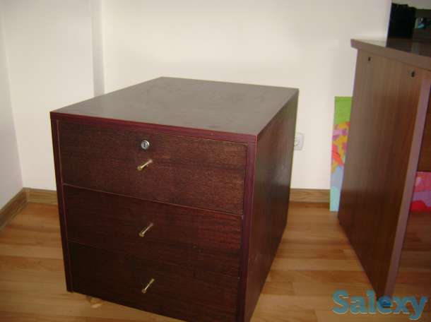 Продам стол 3шт стулья 2шт шкаф, фотография 4