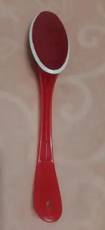 Продам щётку для одежды с поворотным механизмом, фотография 1