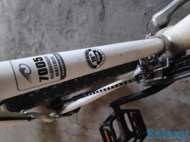 Горный кроскантрийный велосипед среднего уровня, фотография 4