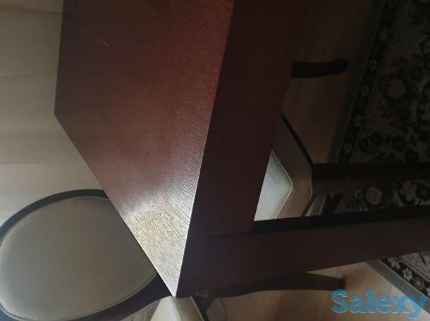 Стулья, столы, бра, фотография 5