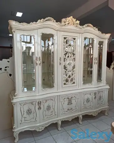 Гостиная витрина Шанель. Производство Россия, фотография 1