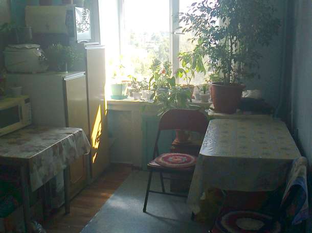 продам 2-х комнатную квартиру, Бажова 1, фотография 1