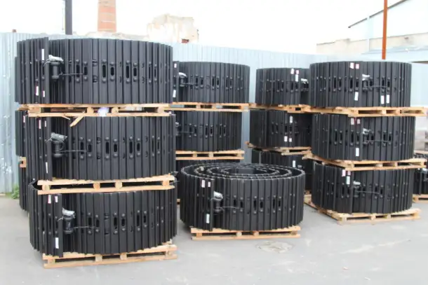 Гусеницы в сборе с башмаками траками для экскаватора., фотография 1