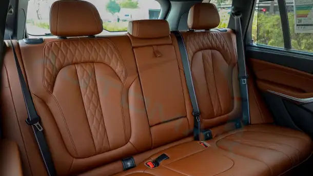 BMW X5 xDrive40i, фотография 8