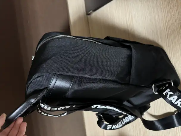 Продаю женский рюкзак, фотография 2