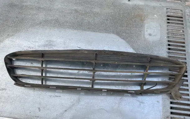 Решетка радиатора нижняя Solaris, фотография 7