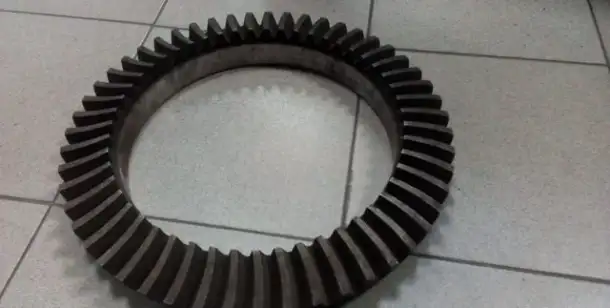 Шестерня ведомая коническая 04.38.109-3, фотография 1