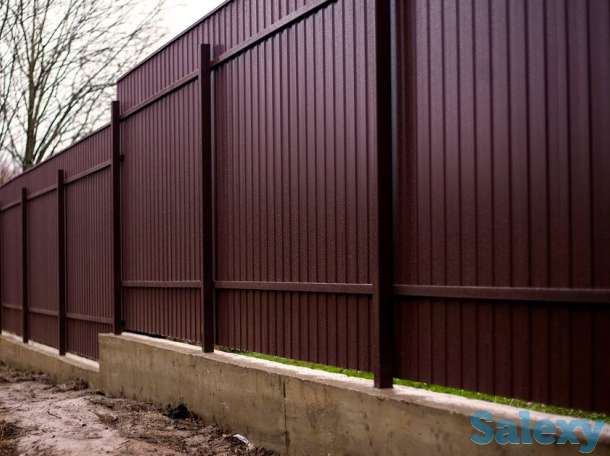 Монтаж забора из проф. листа., фотография 5