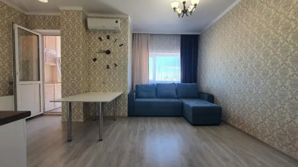 Продам 2 комнатную квартиру с ремонтом и мебелью., Е430 2А, фотография 1