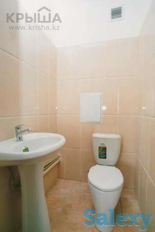 Продам коммерческие помещения, Кабанбай батыра 105, фотография 1