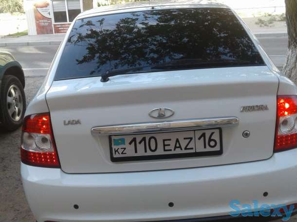 ВАЗ (Lada) Priora  (хэтчбек) 2014 года, фотография 8
