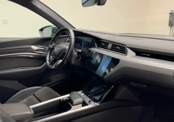 Audi e-tron, фотография 9