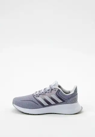 Кроссовки adidas, фотография 1