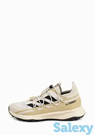 Кроссовки adidas, фотография 1