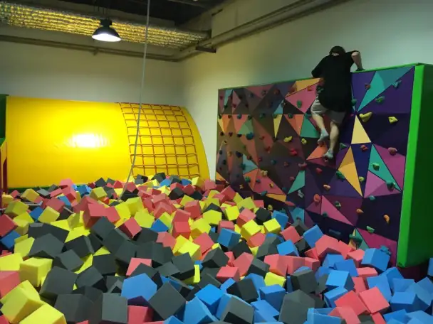 Продам действующий батутный парк развлечений 550 кв.м., фотография 8