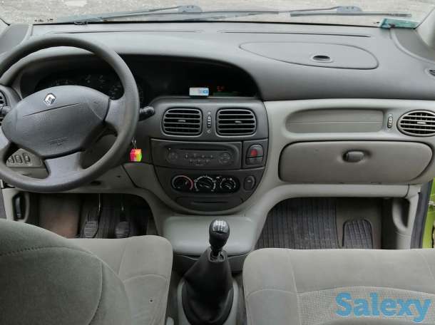 Авто в России Renault Scenic, фотография 5