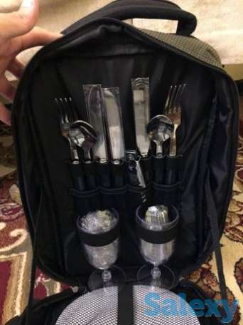 Продам Рюкзак для пикника с приборами на двоих, фотография 1