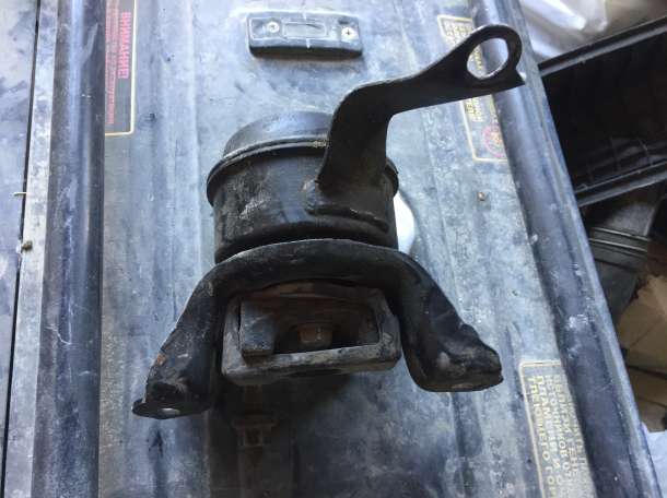 Продам б/у запчасти от Tayota Avensis, фотография 5