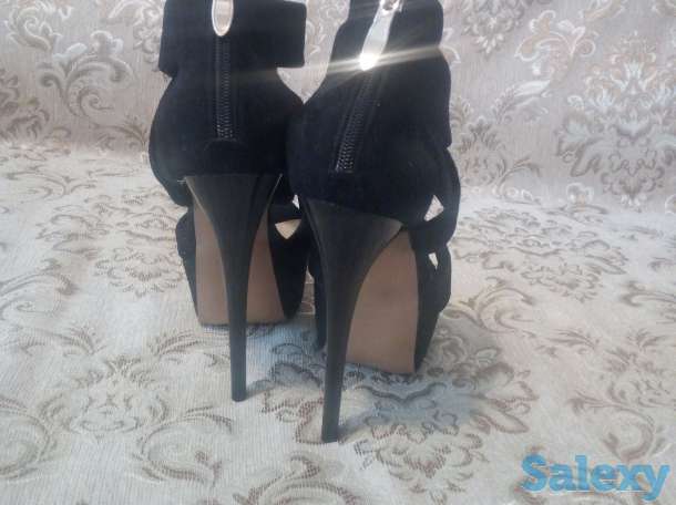 Продаю совершенно новые босоножки, фотография 2