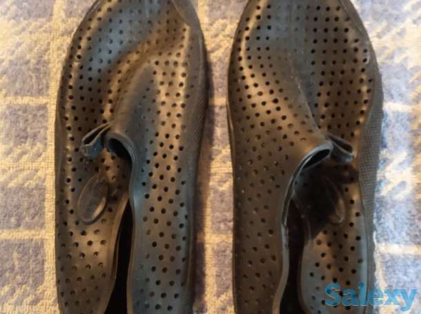 Тапочки для плавания черные, фотография 1