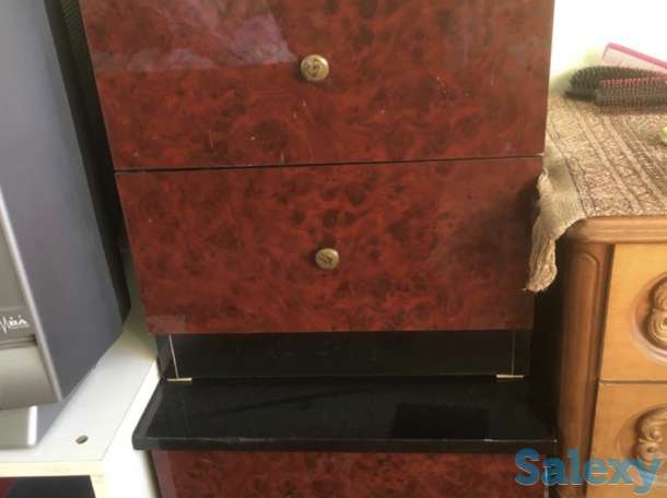 Комод,тумбы, фотография 3