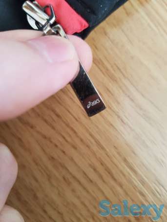 Женская куртка Asics, фотография 6