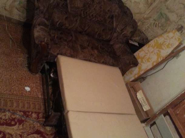 Продам диван раскладной и кресло б\у, фотография 2