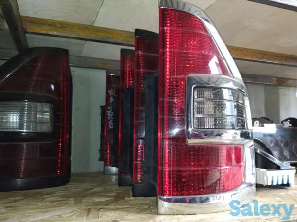 Фары, задние фонари на Mitsubishi Pajero3, фотография 1