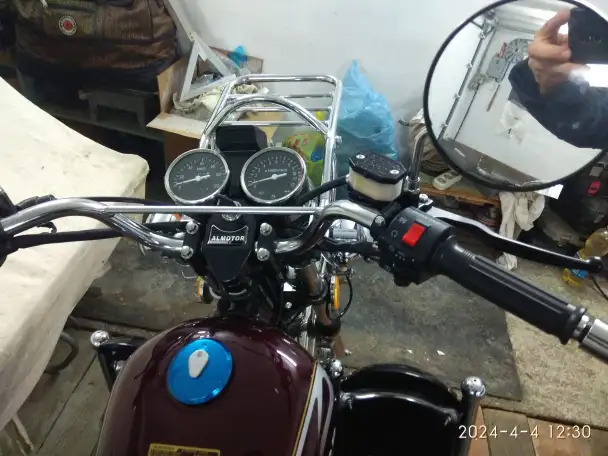 Продам новый мотоцикл, фотография 6