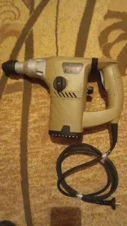 перфоратор Crown CT18187, фотография 2