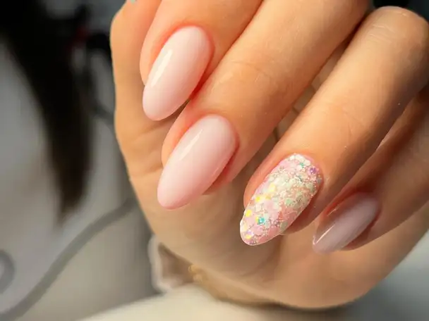 Маникюр. Наращивание ногтей, фотография 3