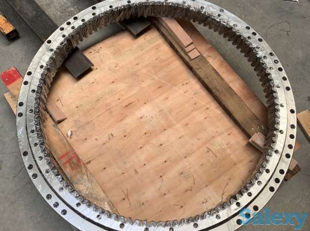 Опорно-поворотный круг башни на экскаватор Hyundai R140W., фотография 2