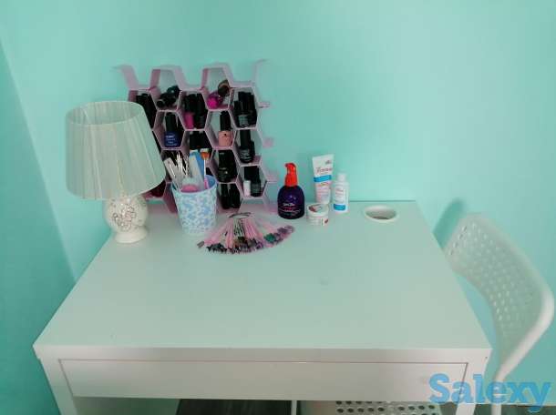 Продам столик и два стула, фотография 1