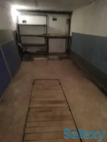 Подземный гараж со смотровой канавой в центре города, фотография 3